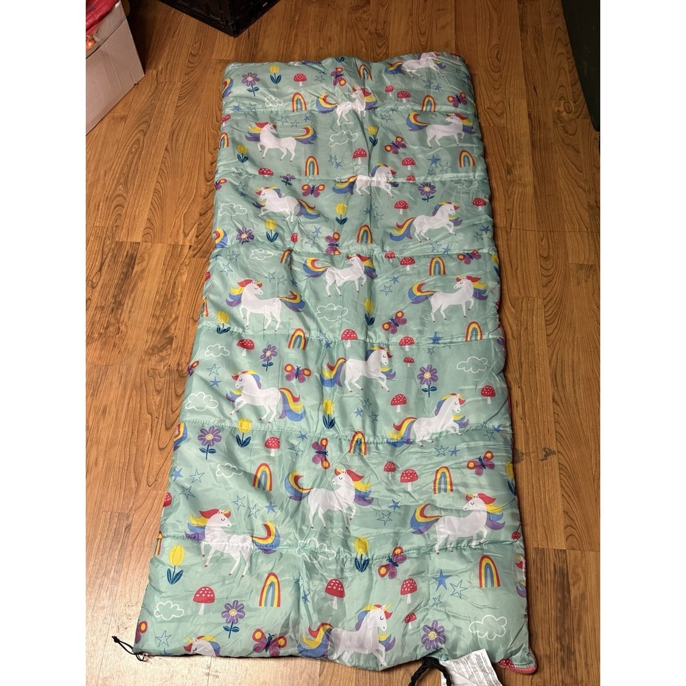 OLIVET CRCKT kids standard size sleeping bag unicorns rainbows 64" X 30" 50F EUC